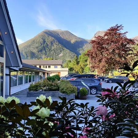 Fjordhotel 4*