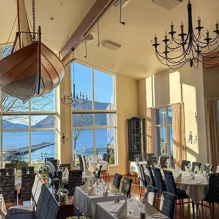 Fjordhotel Hotel 4*