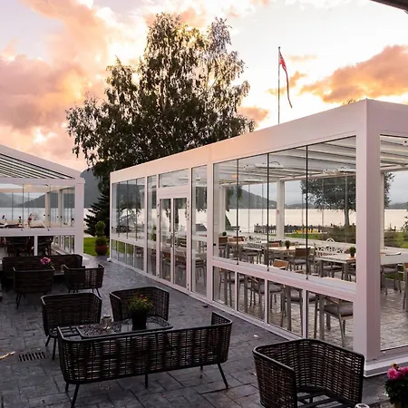 Fjordhotel 4* ローセンダール