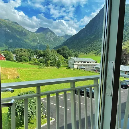 Fjordhotel 4* Rosendal