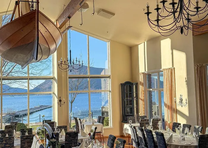 Fjordhotel ホテル 4*